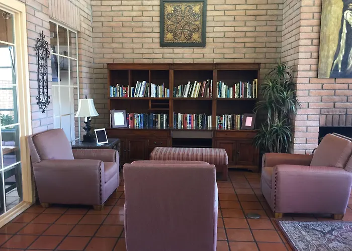 Clarion Inn 4*