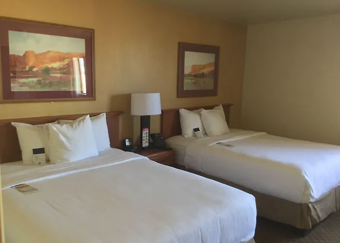 Clarion 4* Sierra Vista